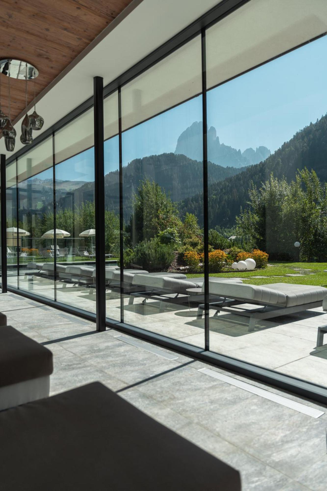 Diamant Spa Resort Santa Cristina Val Gardena Esterno foto