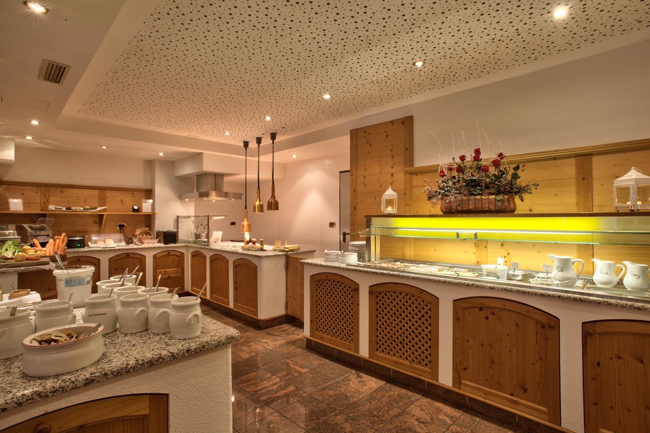 Diamant Spa Resort Santa Cristina Val Gardena Esterno foto