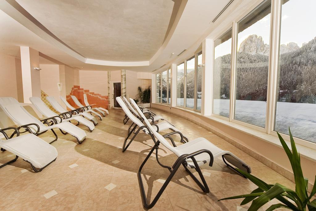 Diamant Spa Resort Santa Cristina Val Gardena Esterno foto