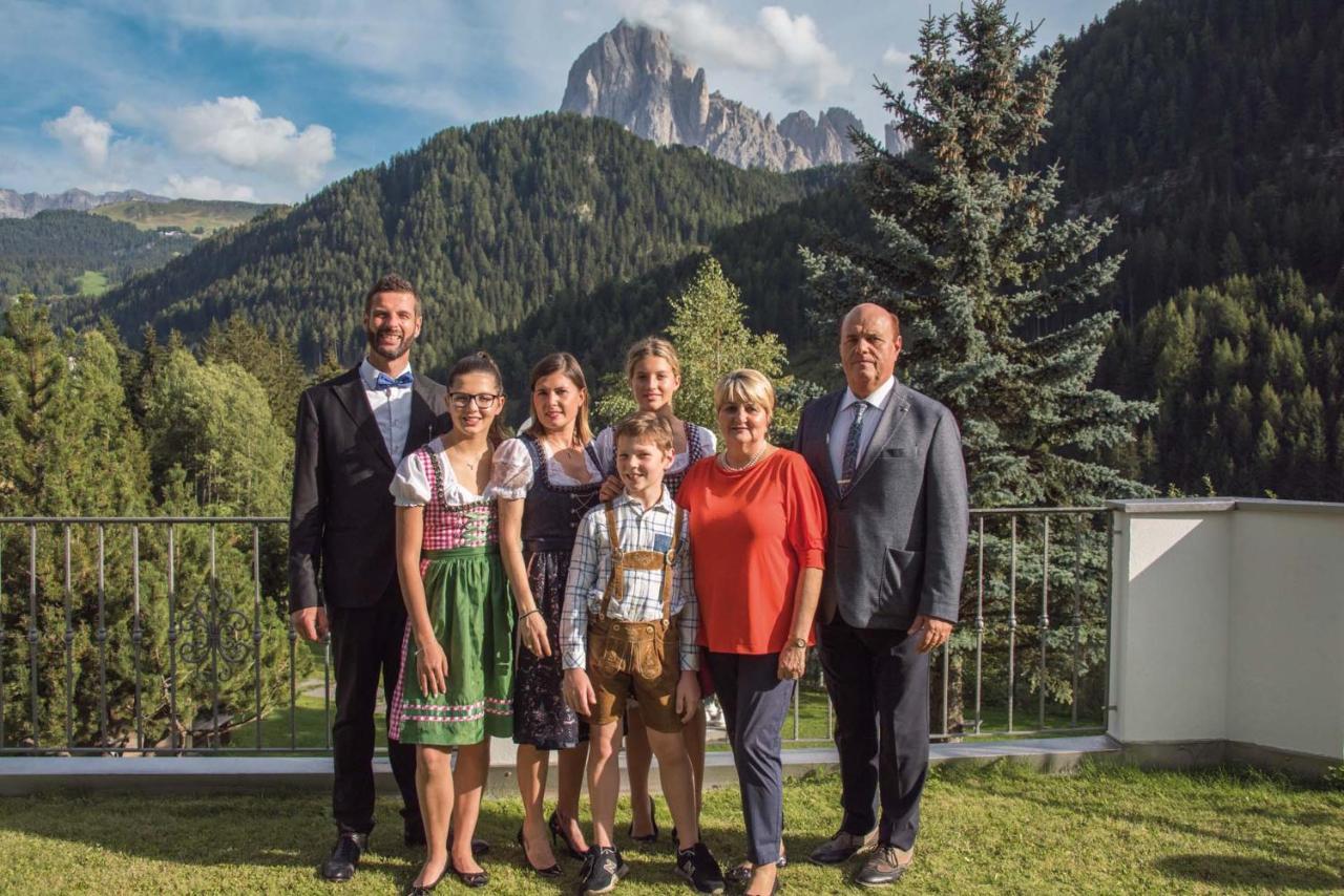 Diamant Spa Resort Santa Cristina Val Gardena Esterno foto